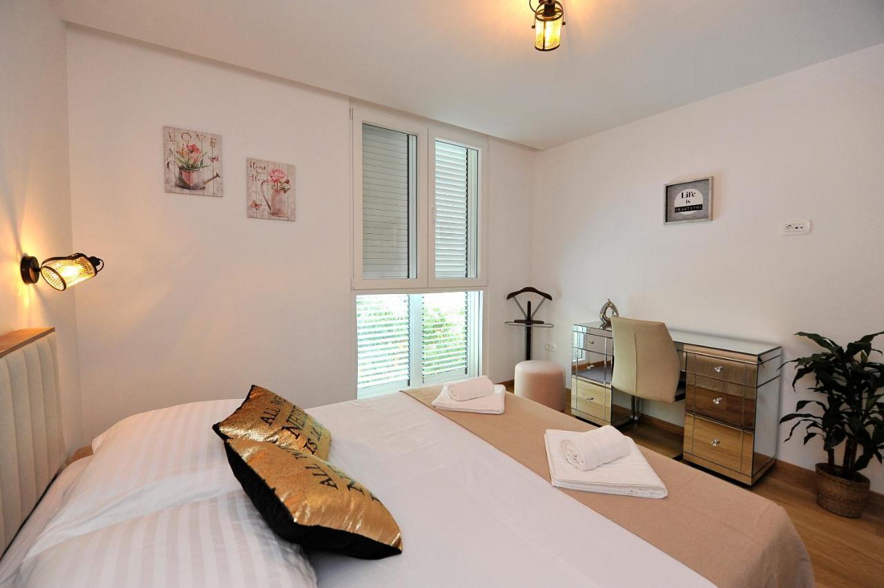 Carruba Split Apartment Екстериор снимка