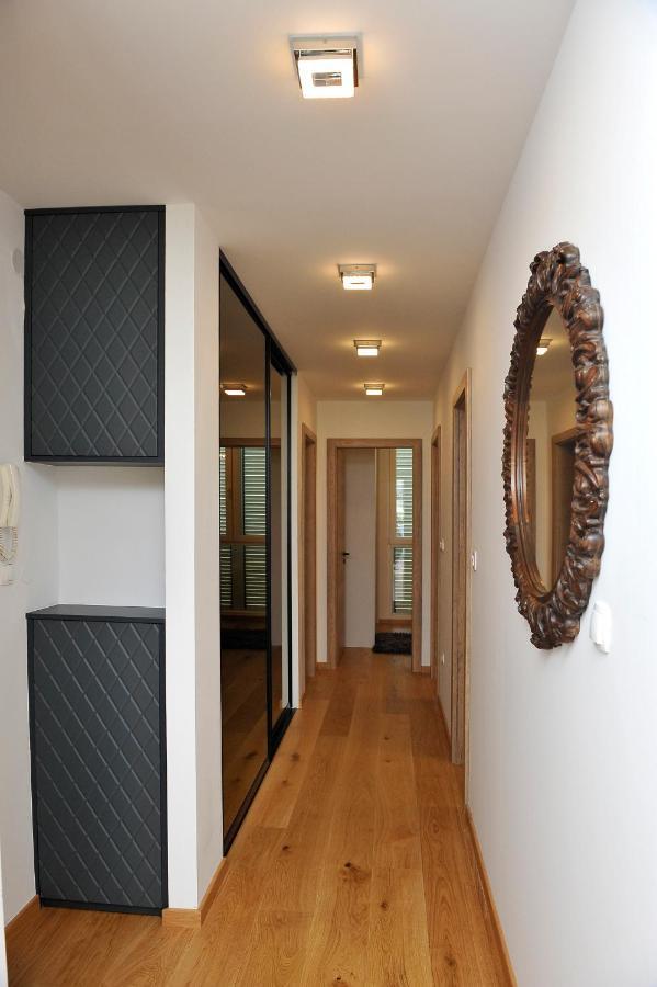 Carruba Split Apartment Екстериор снимка
